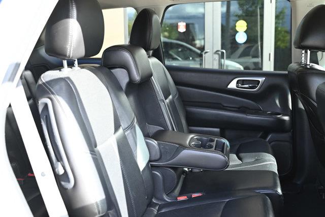 nissan Pathfinder 2014 - 23