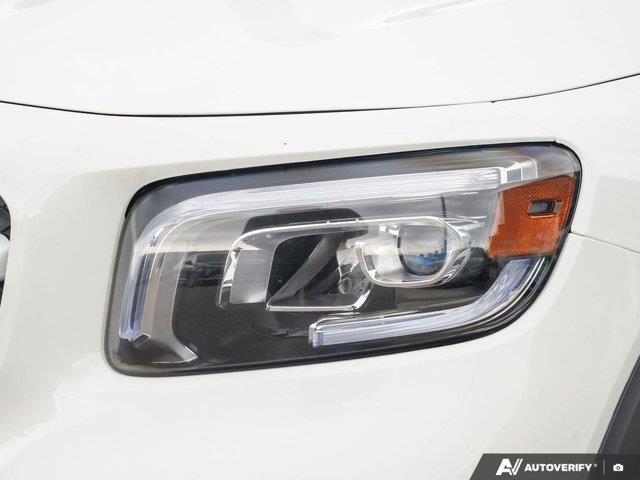 mercedes-benz GLB 2023 - 10