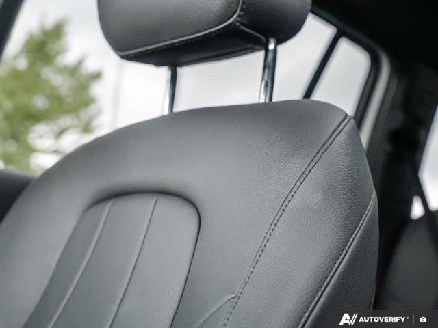 mercedes-benz GLB 2023 - 23