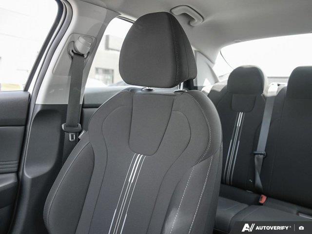 hyundai Elantra 2022 - 26