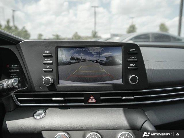 hyundai Elantra 2022 - 30