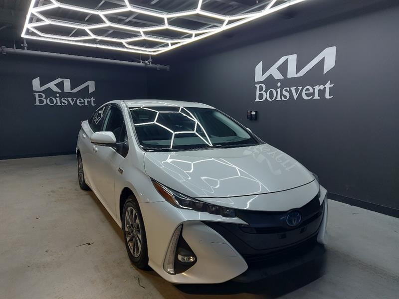 toyota Prius Prime 2021