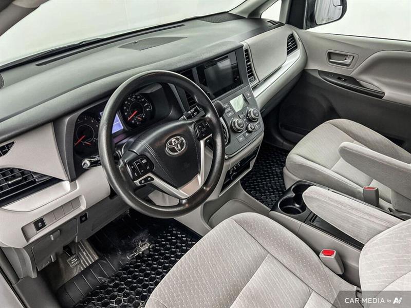toyota Sienna 2017 - 15