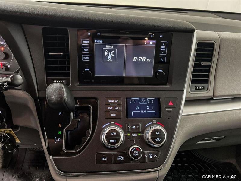 toyota Sienna 2017 - 21