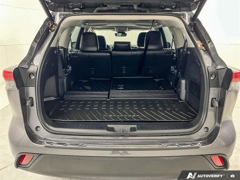 toyota Highlander 2021 - 14