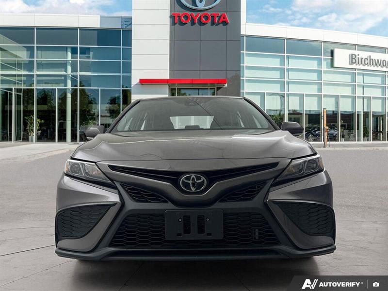 toyota Camry 2021 - 4