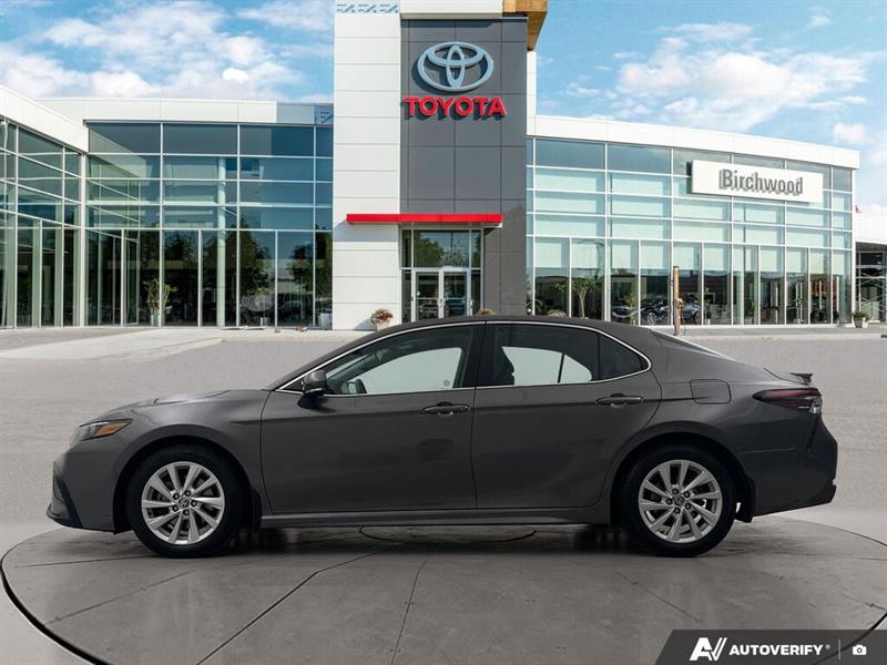 toyota Camry 2021 - 5