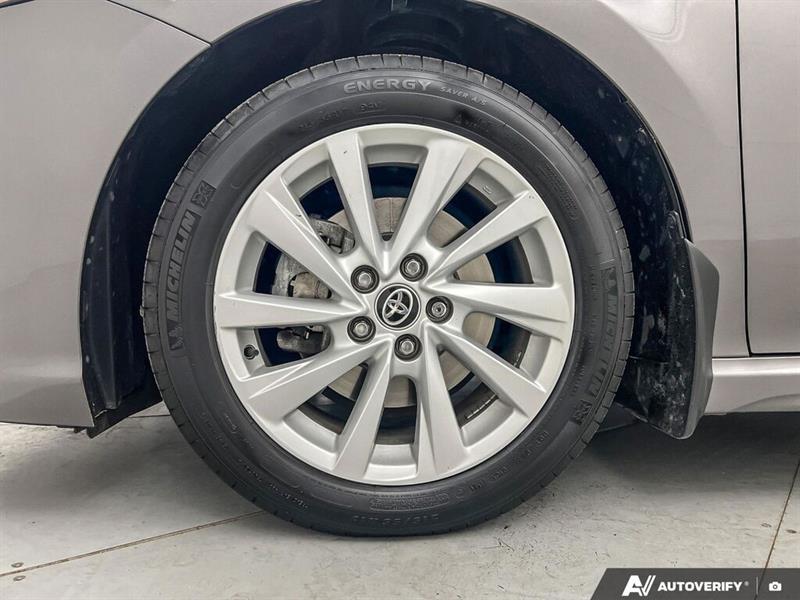 toyota Camry 2021 - 8