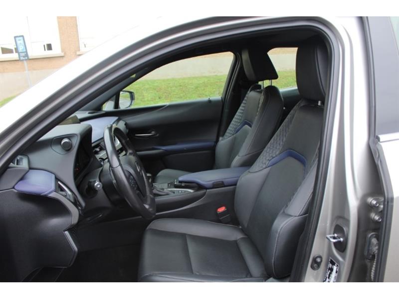 lexus UX 250H 2021 - 9