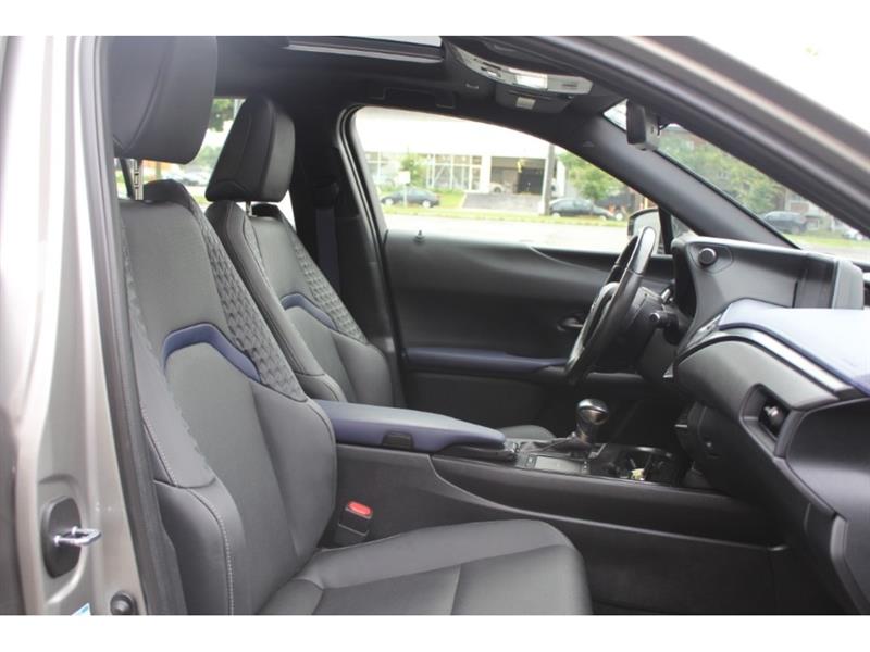 lexus UX 250H 2021 - 24