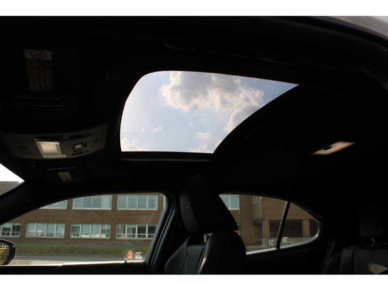 lexus UX 250H 2020 - 13