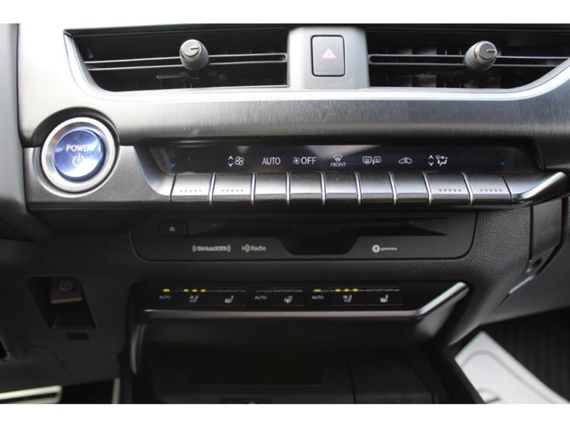 lexus UX 250H 2020 - 27