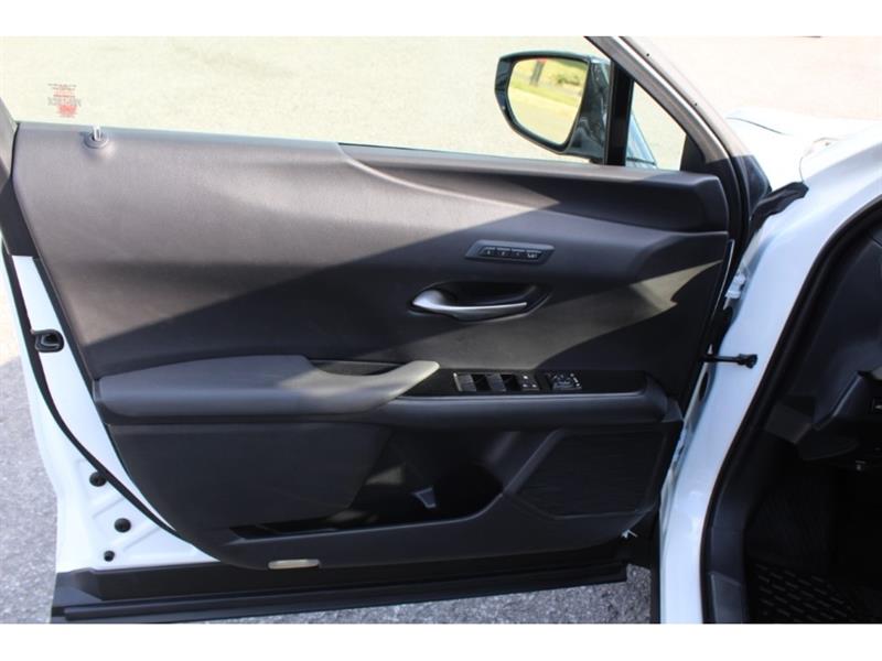 lexus UX 250H 2020 - 45