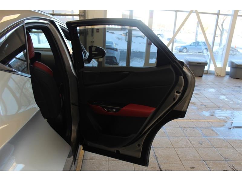 lexus NX 350 2022 - 14