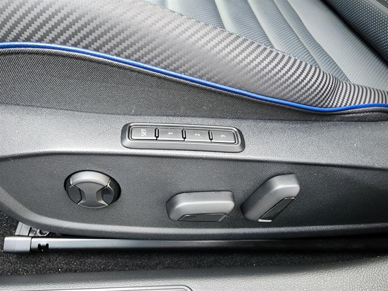 volkswagen Golf R 2025 - 9