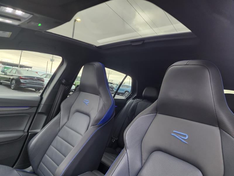 volkswagen Golf R 2025 - 10