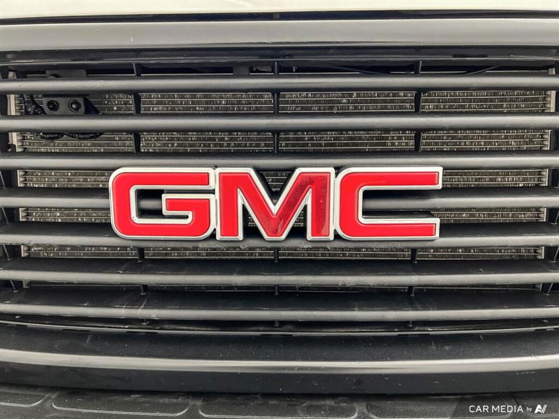 gmc Savana Cargo Van 2021 - 10