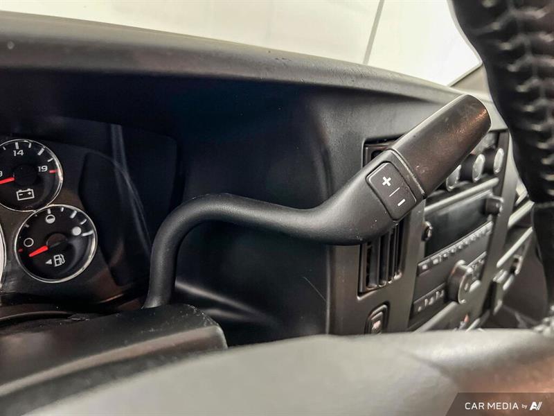 gmc Savana Cargo Van 2021 - 19