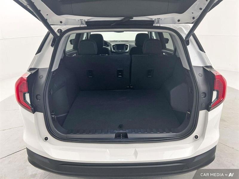 gmc Terrain 2023 - 13