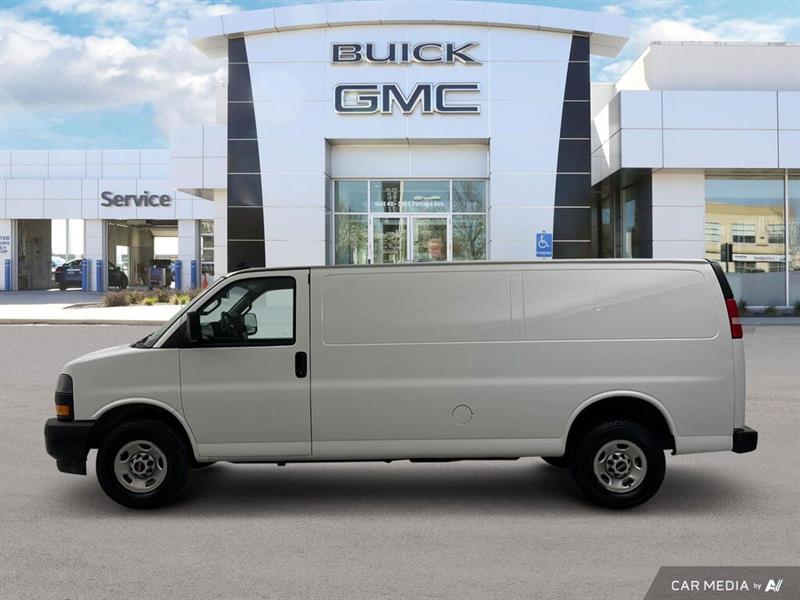 gmc Savana Cargo Van 2023 - 4