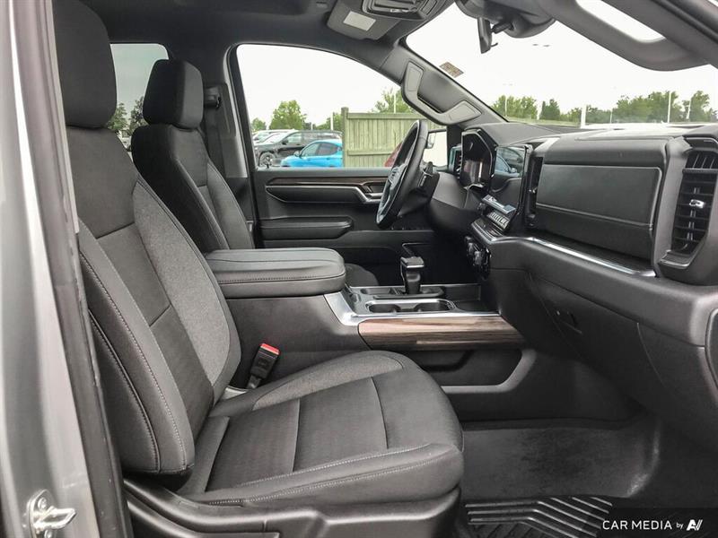 chevrolet Silverado 1500 2024 - 22