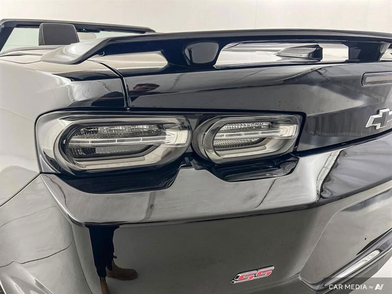 chevrolet Camaro 2023 - 12