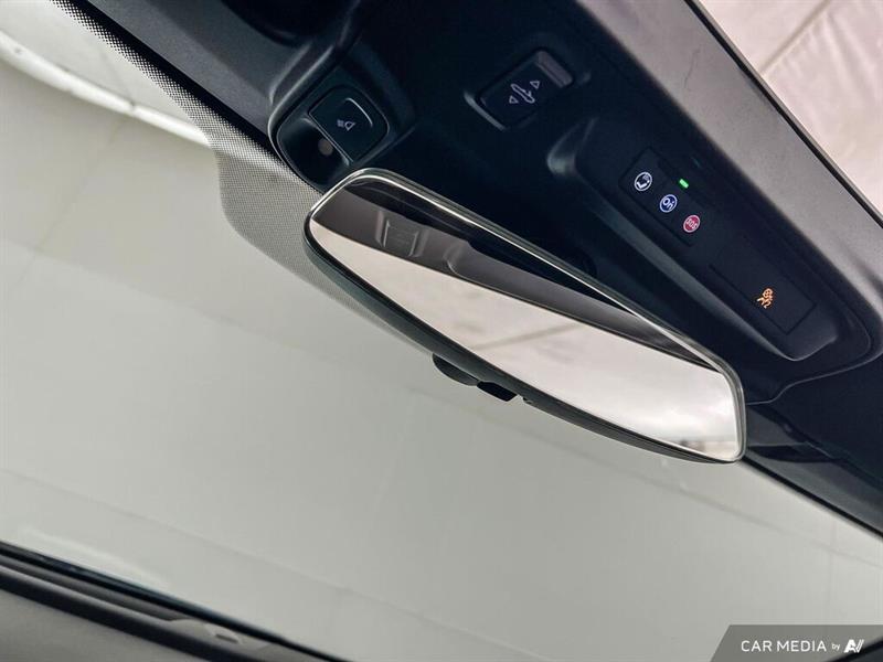 chevrolet Camaro 2023 - 22