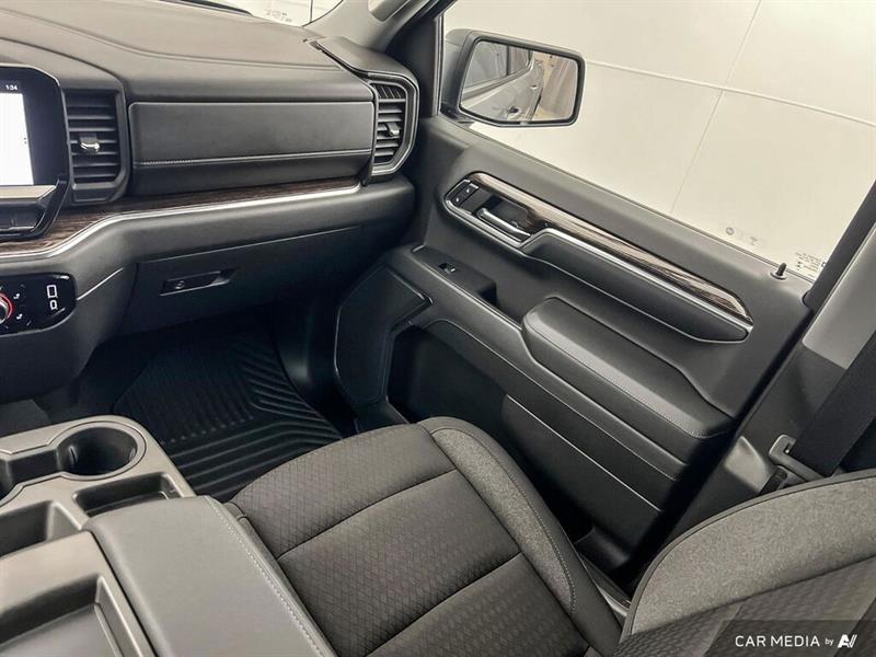 gmc Sierra 1500 2023 - 26