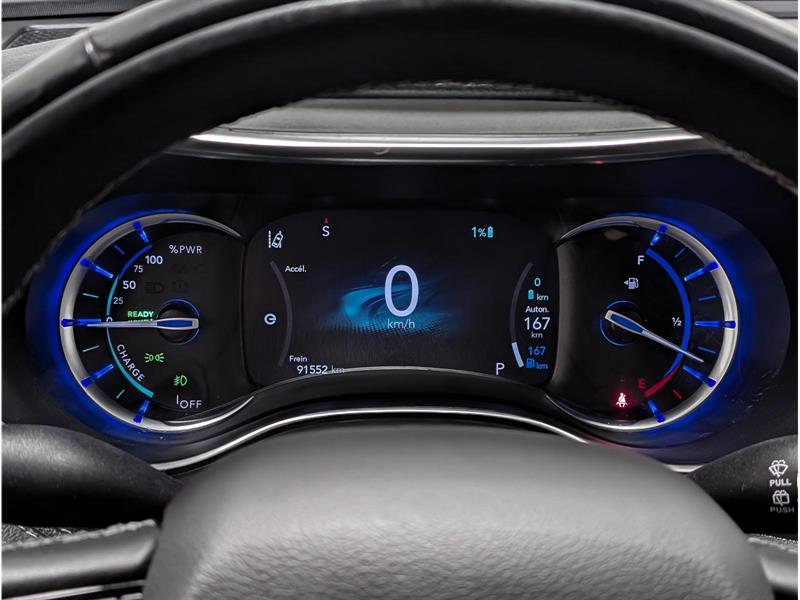 chrysler Pacifica Hybrid Limited 2022 - 18