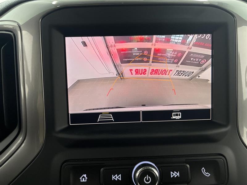 chevrolet Silverado 1500 2023 - 17