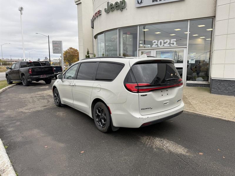 chrysler Pacifica Hybrid Touring L 2021 - 7