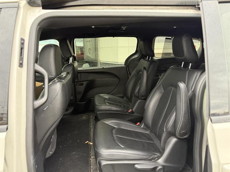 chrysler Pacifica Hybrid Touring L 2021 - 9