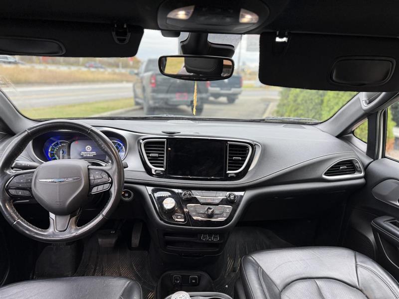 chrysler Pacifica Hybrid Touring L 2021 - 10