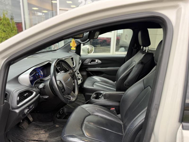 chrysler Pacifica Hybrid Touring L 2021 - 11