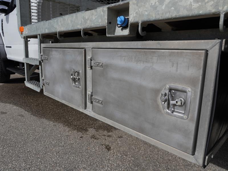 ford F-550 2017 - 37