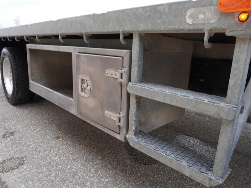 ford F-550 2017 - 54