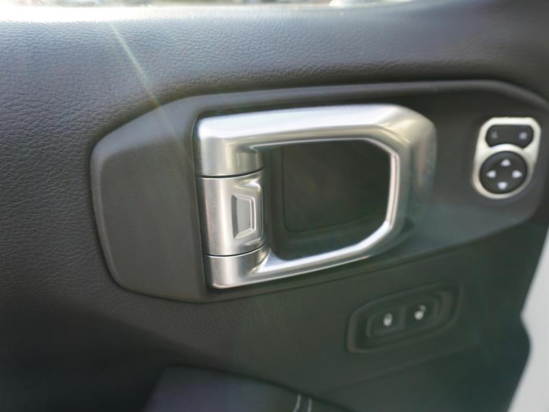 jeep Wrangler 2021 - 26