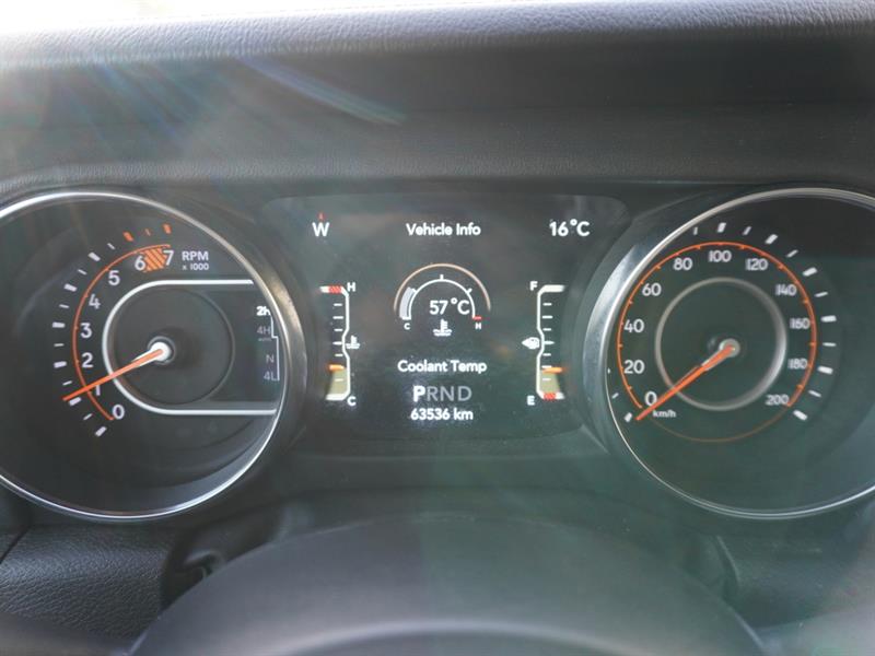 jeep Wrangler 2021 - 31