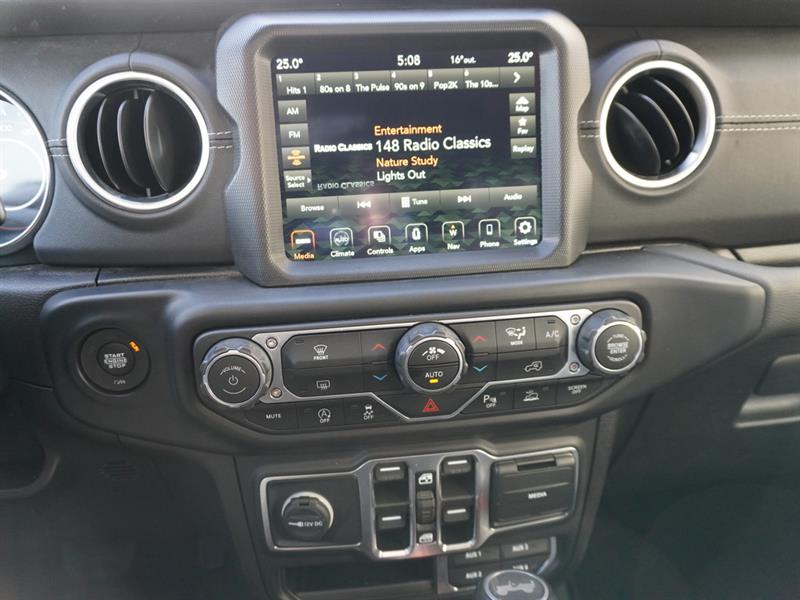 jeep Wrangler 2021 - 32