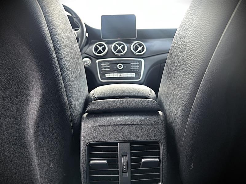 mercedes-benz Classe CLA 2018 - 24