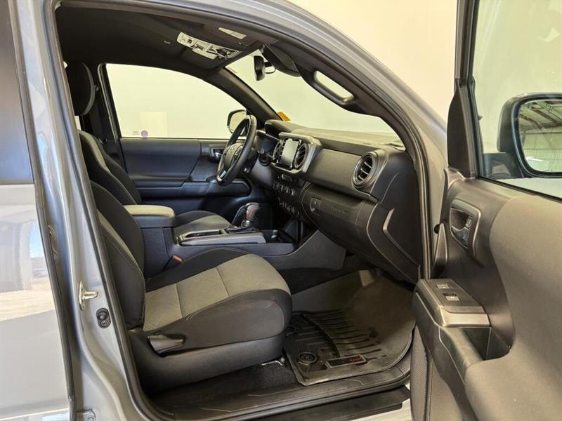 toyota Tacoma 2020 - 13