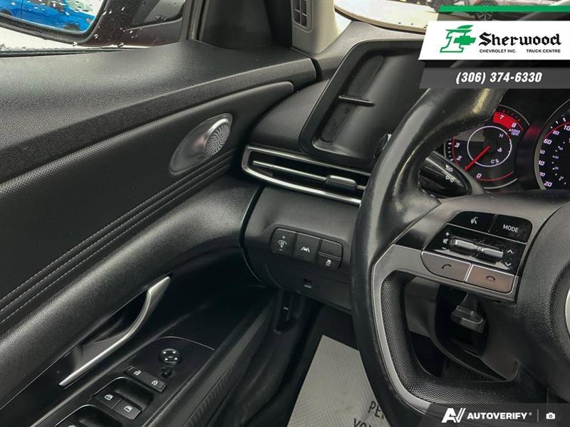 hyundai Elantra 2021 - 17