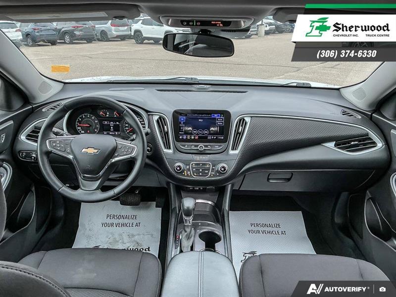 chevrolet Malibu 2023 - 24