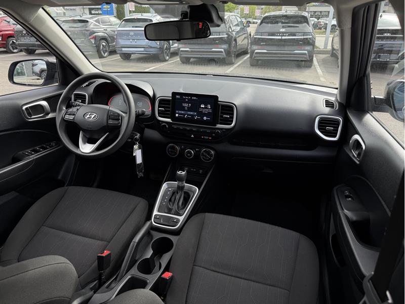 hyundai Venue 2023 - 14