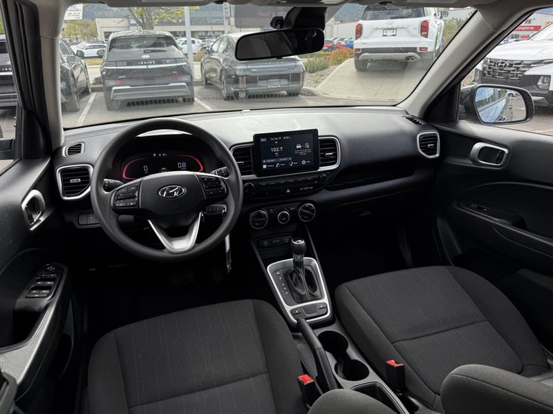hyundai Venue 2023 - 16