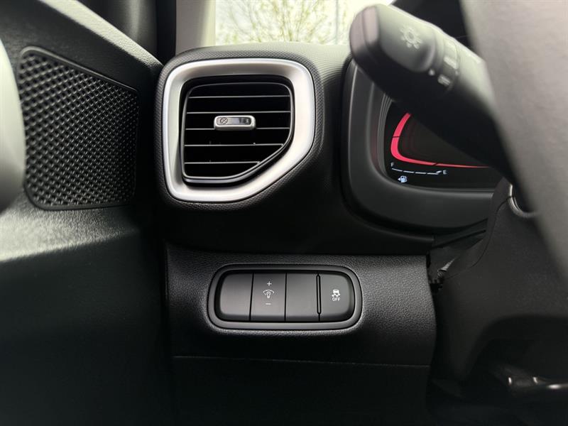 hyundai Venue 2023 - 22