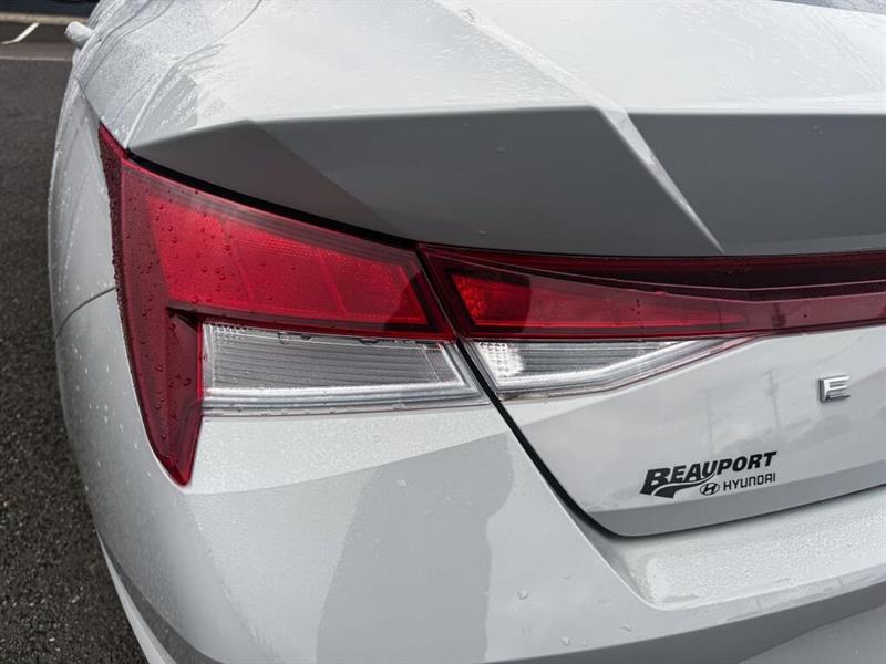 hyundai Elantra 2022 - 8