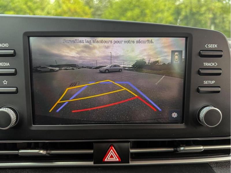 hyundai Elantra 2022 - 12