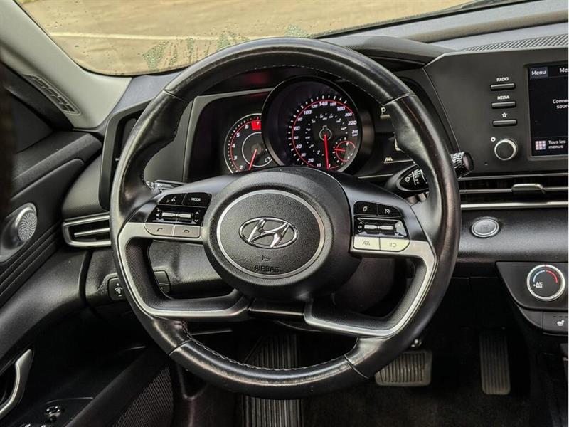 hyundai Elantra 2022 - 20