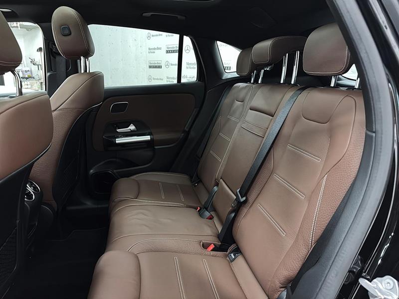 mercedes-benz GLA 2021 - 9